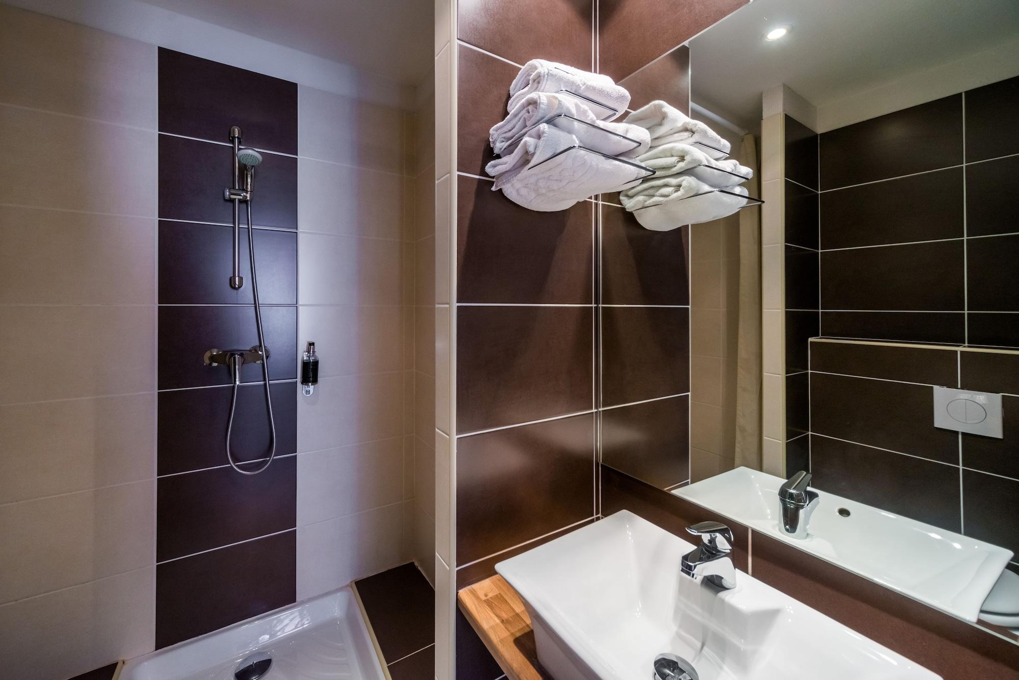 Hotel Le 21 Сен-Рафаель Екстер'єр фото