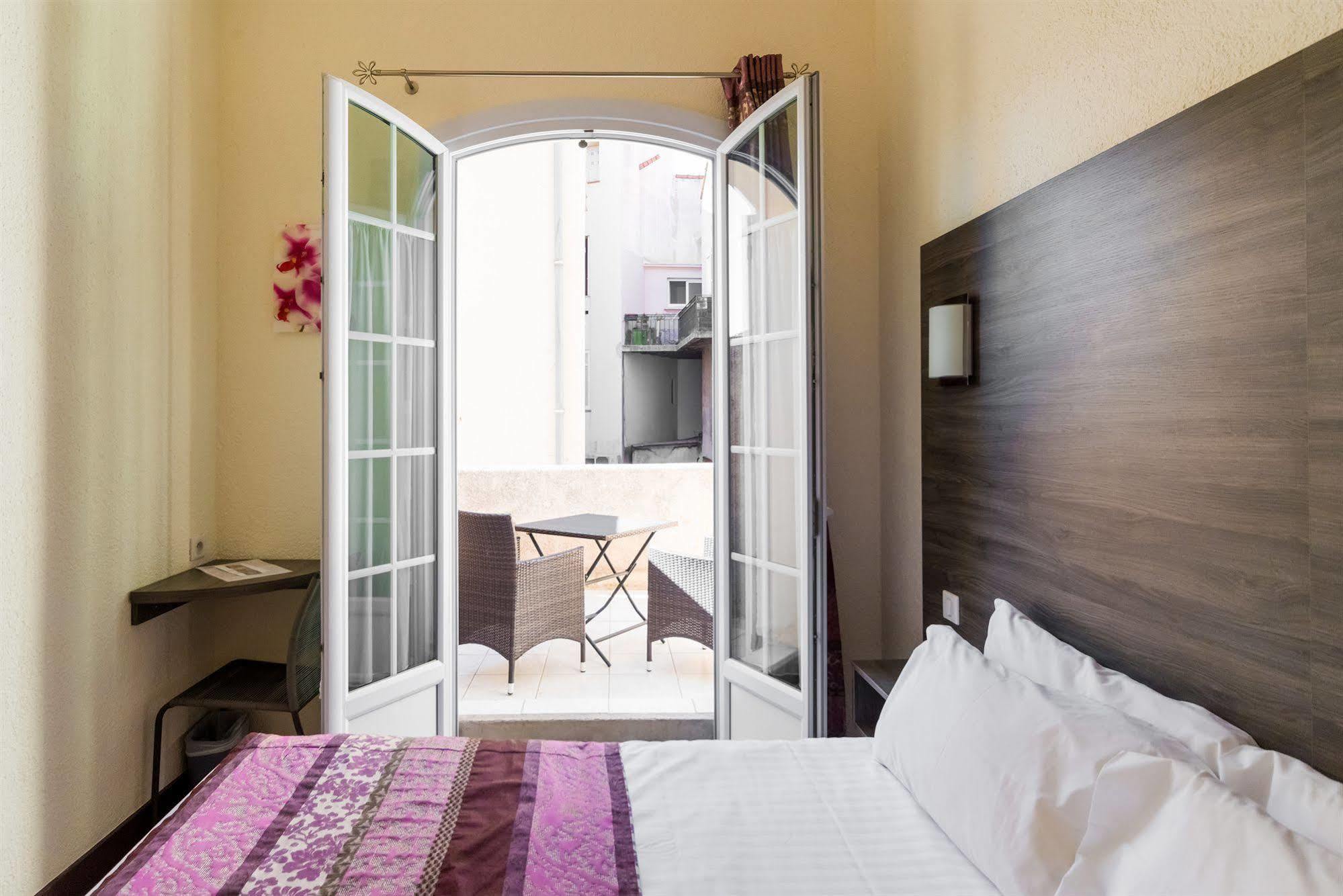 Hotel Le 21 Сен-Рафаель Екстер'єр фото